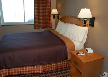 Cape Cod Inn hotel thumbnail 7