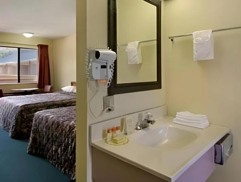 Americas Best Value Inn Canton, NC hotel detail image 6