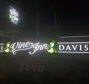 The Vine Inn Davis hotel detail image 5