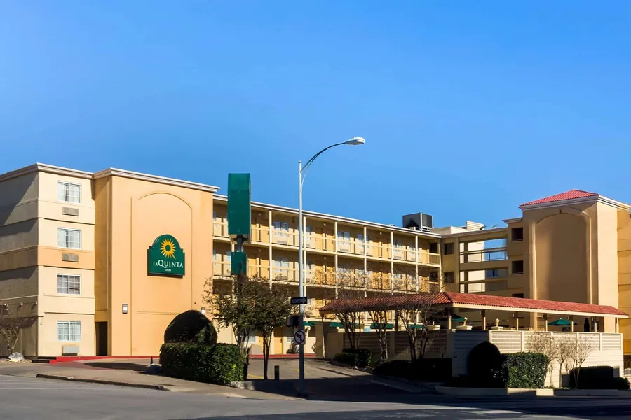 La Quinta Inn by Wyndham Austin Capitol / Downtown hotel detail image 2