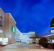 La Quinta Inn by Wyndham Austin Capitol / Downtown hotel detail image 3