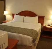Ramada by Wyndham Edmonton South hotel detail image 7