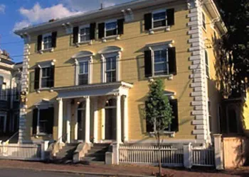 The Salem Inn hotel thumbnail 2