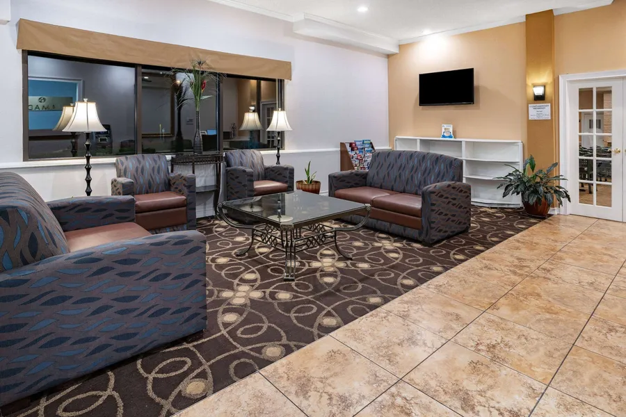 Ramada by Wyndham West Atlantic City hotel detail image 6