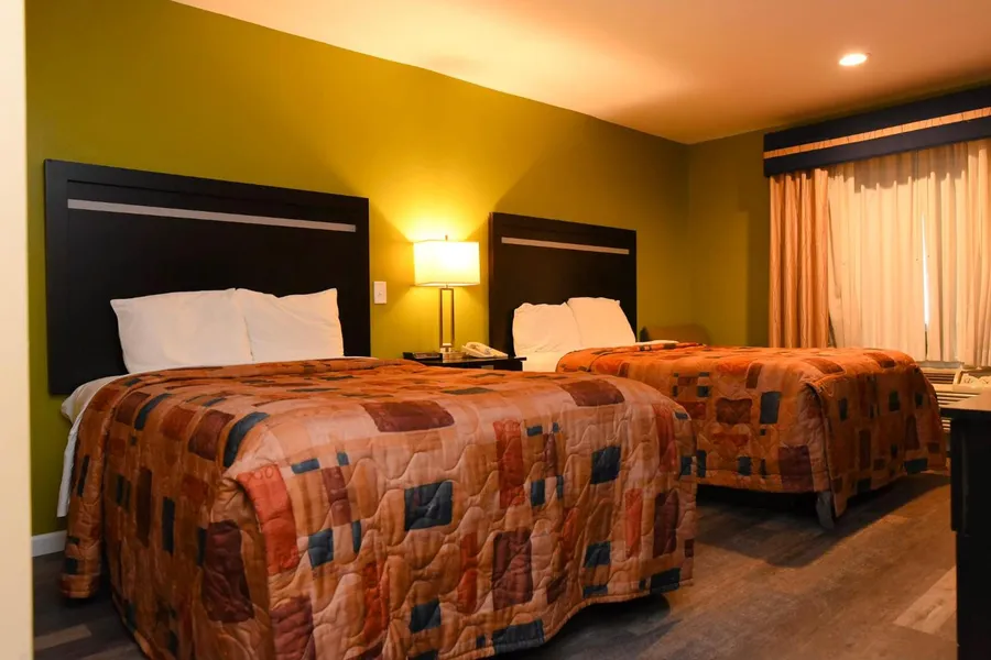 Capital Inn & Suites hotel detail image 2