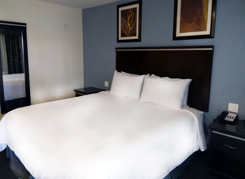 SureStay Hotel by Best Western Chula Vista San Diego Bay hotel detail image 6