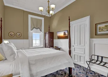 St James Hotel, a Historic Hotel of America hotel thumbnail 8