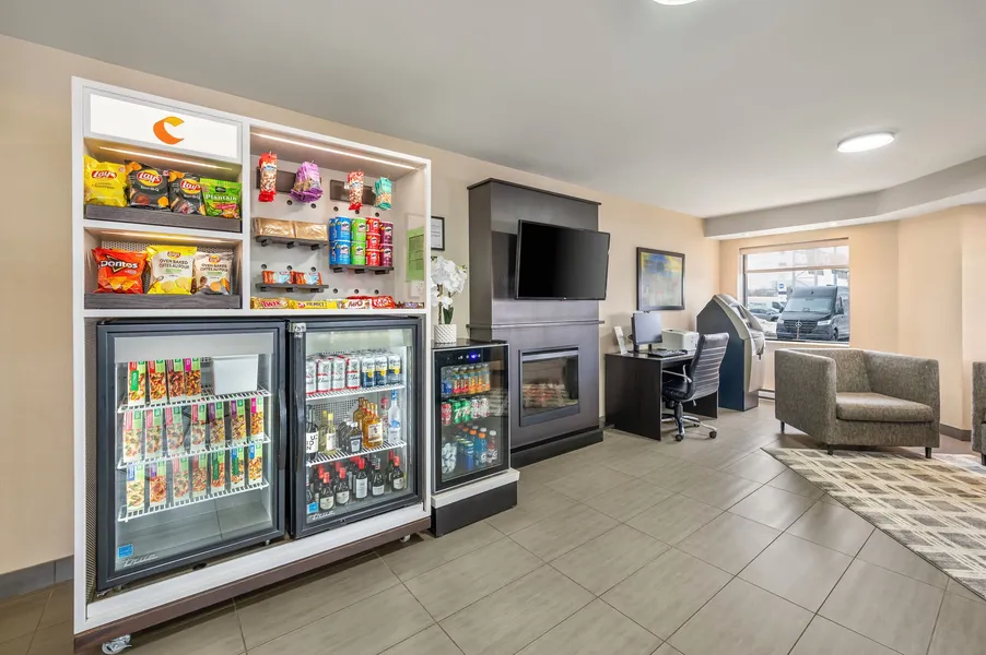 Comfort Inn Laval hotel detail image 6