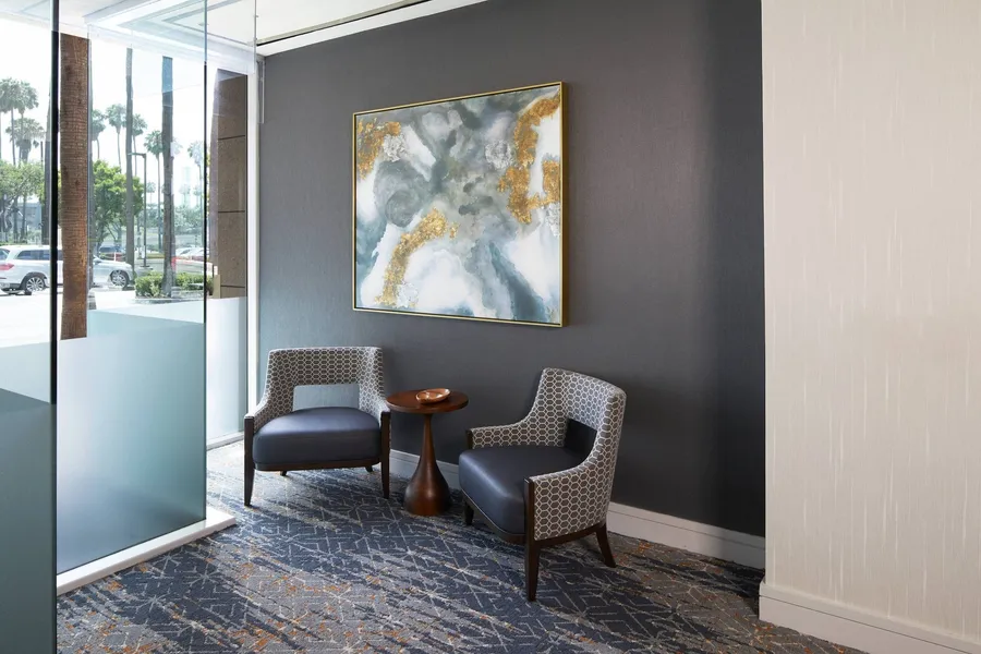 Courtyard by Marriott Los Angeles LAX/Century Boulevard hotel detail image 6