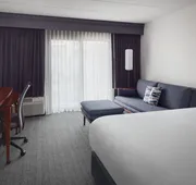 Courtyard by Marriott New Carrollton hotel detail image 5