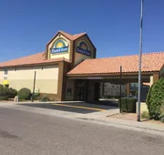 Days Inn by Wyndham Phoenix North hotel detail image 4