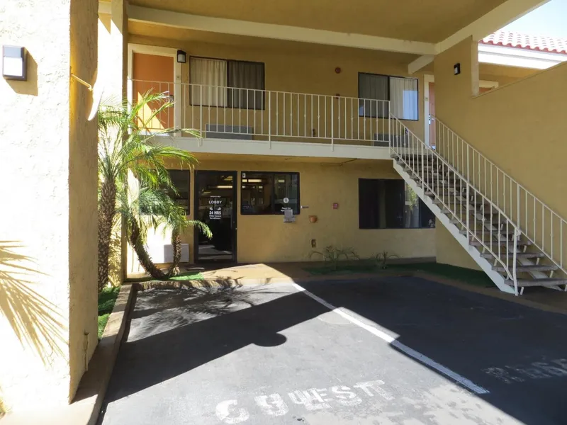 Riverside Inn & Suites hotel detail image 6