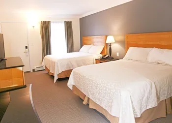 Moonlight Inn hotel thumbnail 7