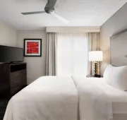 Addison Suites hotel detail image 7