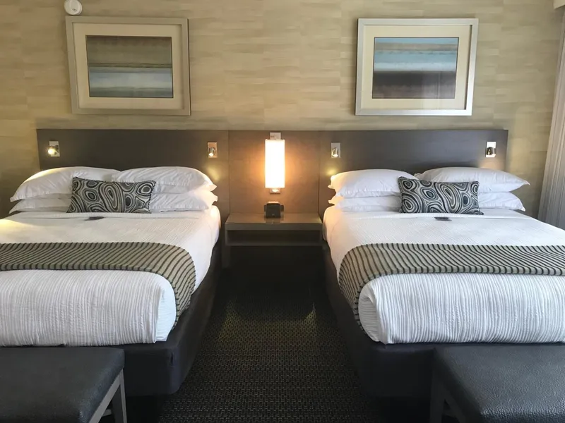 West Beach Inn, a Coast Hotel hotel detail image 6