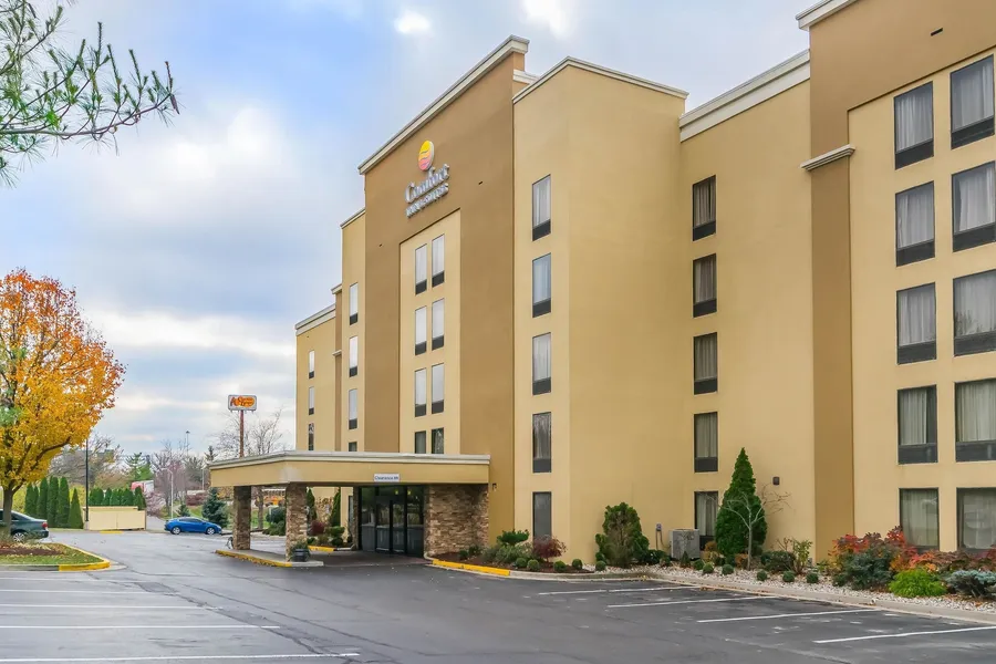 Comfort Inn & Suites Lexington - Hamburg I-75 hotel detail image 2