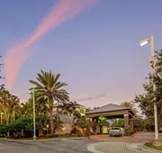 La Quinta Inn & Suites by Wyndham Ft. Lauderdale Plantation hotel detail image 3