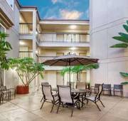 Days Inn by Wyndham Carlsbad hotel detail image 3