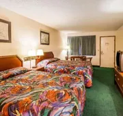 Econo Lodge Everett hotel detail image 3