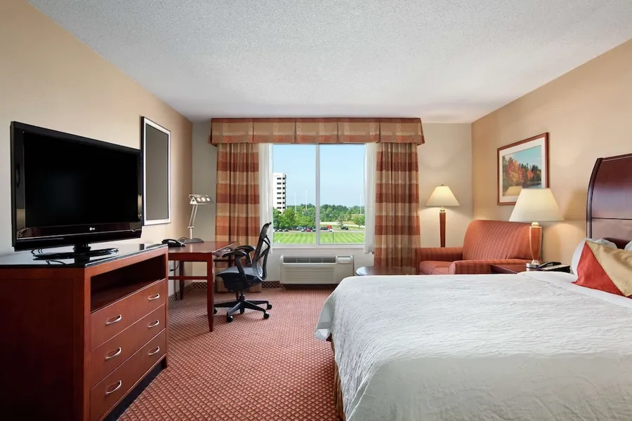 Hilton Garden Inn Chicago / Oak Brook hotel detail image 6