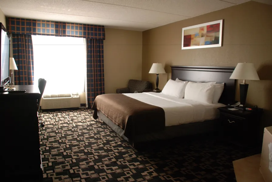 The Plaza Hotel & Suites Winona hotel detail image 6