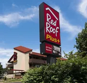 Red Roof Inn PLUS+ St Louis - Forest Park/ Hampton Ave hotel detail image 4
