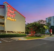 Red Roof Inn PLUS+ Washington DC - Alexandria hotel detail image 3