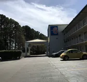 Motel 6 Raleigh, NC - Cary hotel detail image 3