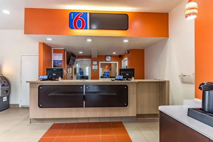 Motel 6 Raleigh, NC - Cary hotel detail image 6
