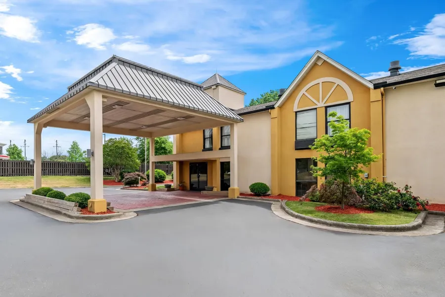 Quality Inn Fort Mill near Carowinds Blvd. hotel detail image 2