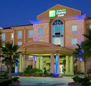 Holiday Inn Express Hotel & Suites Huntsville by IHG hotel detail image 3