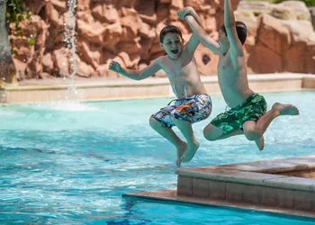 Bonaventure Resort And Spa hotel thumbnail 4