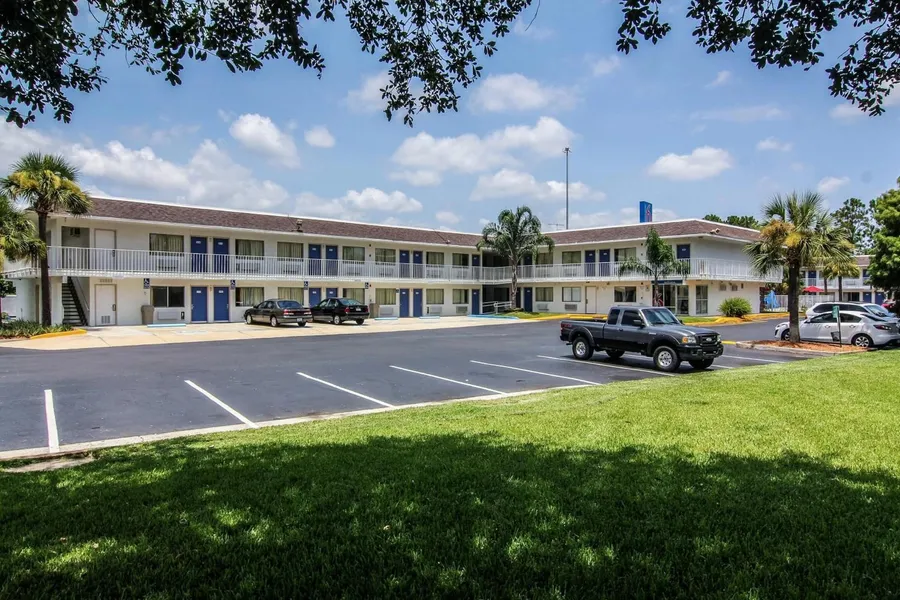 Motel 6 Jacksonville, FL - Orange Park hotel detail image 6