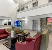 Red Roof Inn PLUS+ & Suites Atlanta Airport South hotel detail image 7