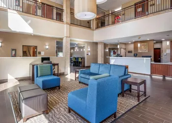 Comfort Inn Portland near I-84 and I-205 hotel thumbnail 2
