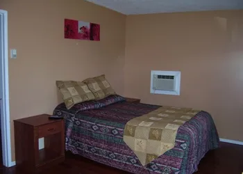 Beach Grove Motel hotel thumbnail 6