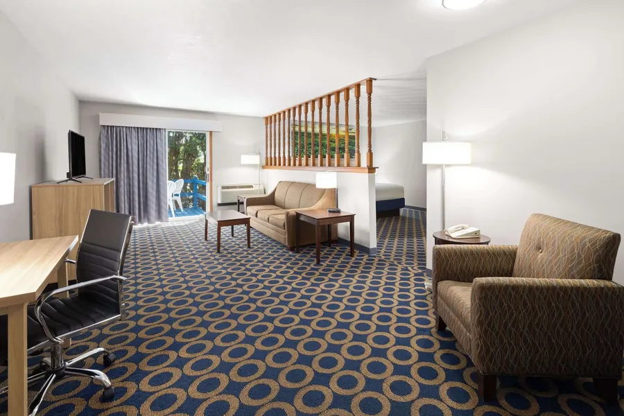 Days Inn by Wyndham Wauseon hotel detail image 6