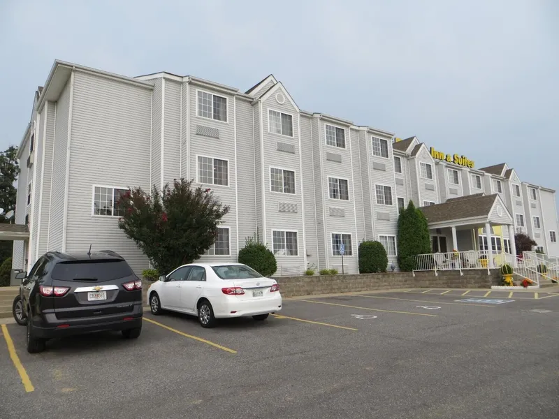 Patti's Inn & Suites hotel detail image 2