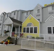 Patti's Inn & Suites hotel detail image 3