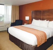Comfort Inn & Suites Event Center hotel detail image 5