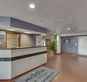 Microtel Inn & Suites By Wyndham Oklahoma City Airport hotel detail image 3