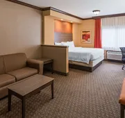 Best Western Plus North Canton Inn & Suites hotel detail image 7