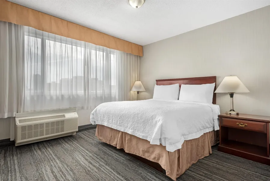 Best Western Plus Suites Downtown hotel detail image 6