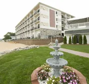 ParkShore Resort hotel detail image 7