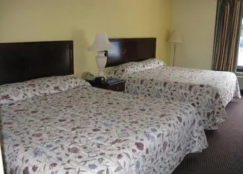 Walking Horse Lodge Lewisburg hotel thumbnail 5