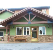 Lakeside Lodge And Suites hotel detail image 5
