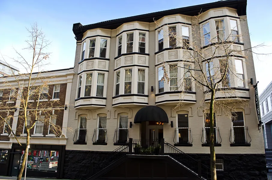 Victorian Hotel hotel detail image 2