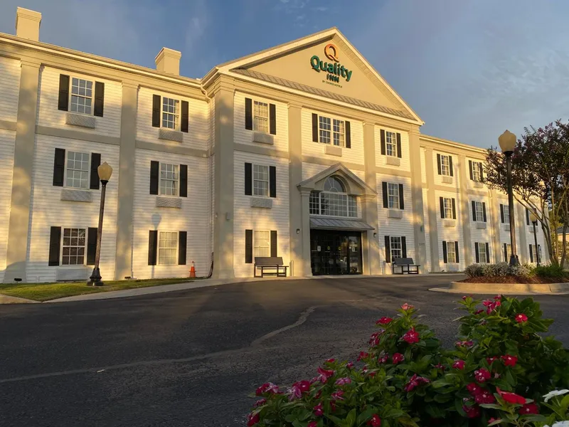 Quality Inn Wilmington hotel detail image 2