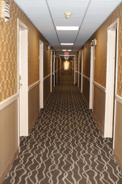 Super 8 by Wyndham Plattsburgh hotel detail image 6