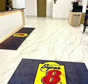 Super 8 by Wyndham Hinton hotel detail image 4